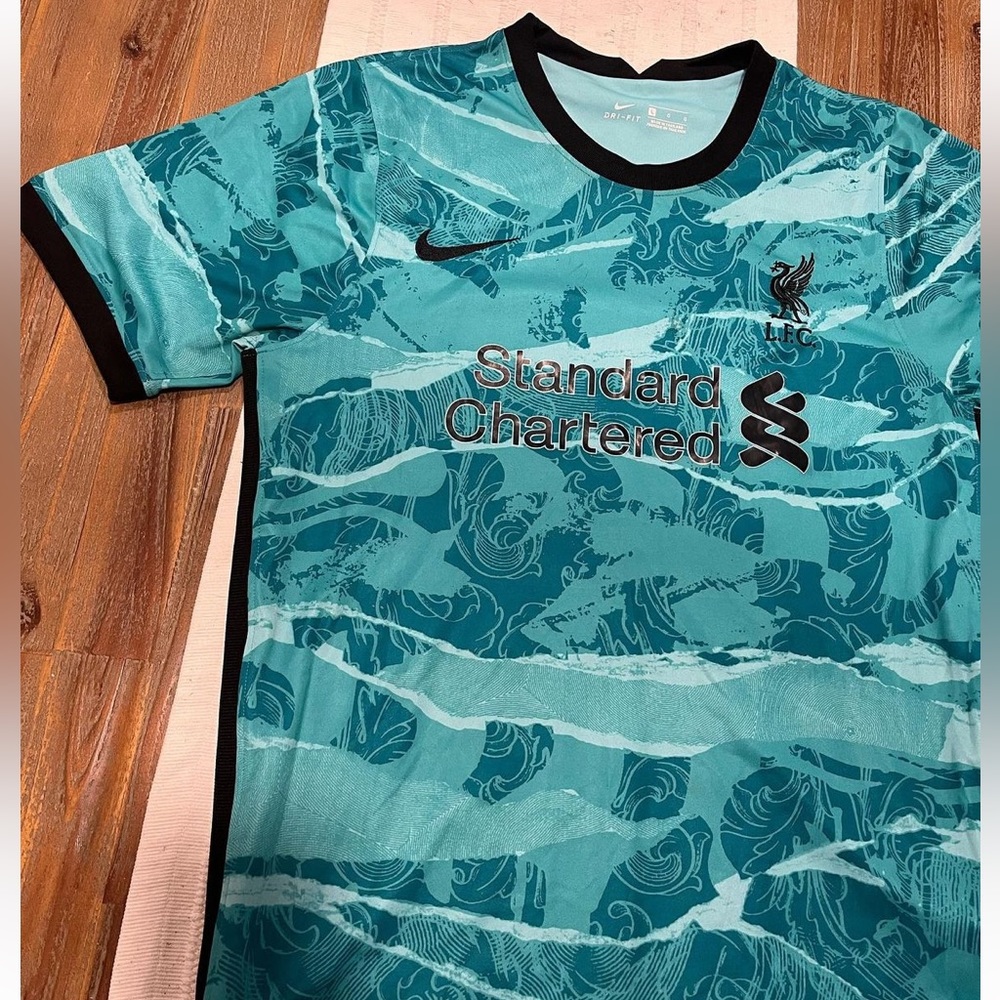 MEN’s Liverpool Jersey